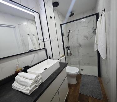 Alcobendas Apartment | Stylish Alcobendas Studio Seasonal