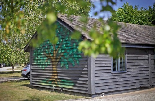 Selby Ski Chalet | Stylish and contemporary lodge.