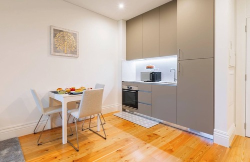 Guimaraes Apartment | Stylish and Cozy Flat by Host Wise