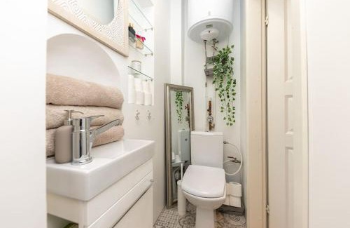 Kesklinn Apartment | Stylish and Cozy Studio Apartment in the Heart of Tallinn