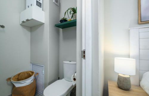 Greater Johannesburg Metropolitan Area Apartment | Stylish apartment in Sandringham