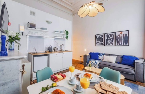 Lower Town Apartment | Stylish Apt Near Grand Place
