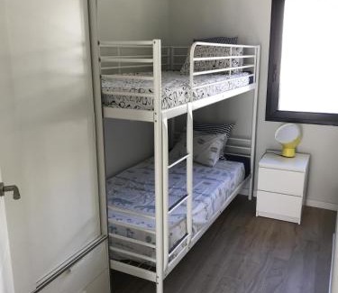 Cubelles House | Stylish Beach House 600m to sea