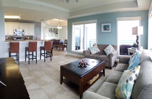 New Smyrna Beach Condo | Stylish beach front condo with spectacular view!