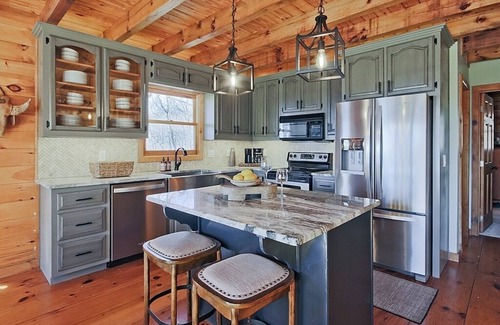 Tate Cabin | Stylish Bent Tree Home w/spectacular views in resort community!