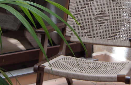 Feria Apartment | Stylish Calm Retreat + Pool - Fairgrounds/Alameda Area