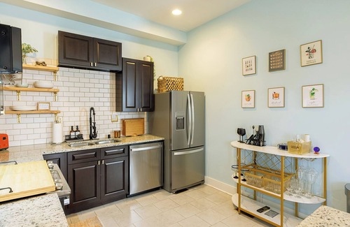 Germantown House | Stylish Chic Modern, Remodel, Private Yard Deck, Bourbon Trail, Airport, YumYum!