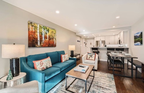 Vail Condo | Stylish Condo, Pool, Hot tub, BBQ, On shuttle route