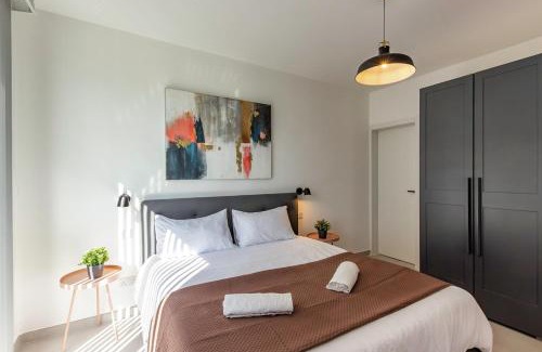 Swieqi Apartment | Stylish & Cozy 2BR in Prime Location close to Beach