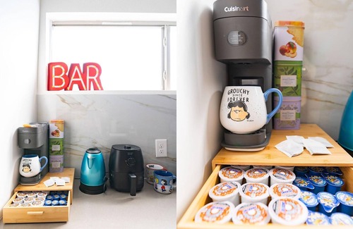 Old East Dallas Apartment | Stylish Downtown Apt - Workspace + Games + Parking