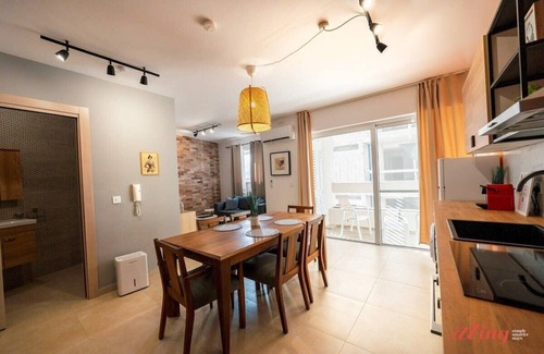 Qawra Apartment | Stylish Duplex Holiday Retreat