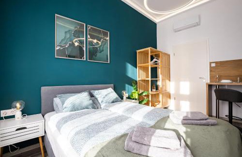Erzsebetvaros Apartment | Stylish Green Studio Central Budapest