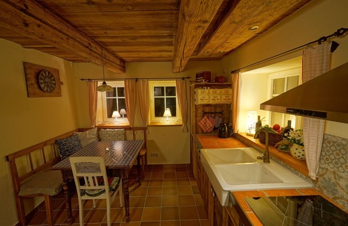 Olbersdorf House | Stylish half-timbered house