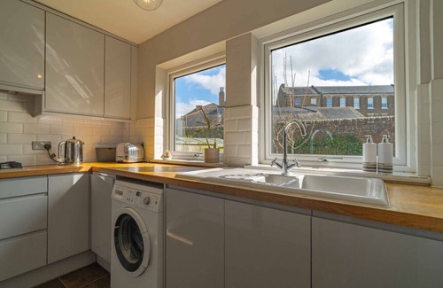 Deal House | Stylish Home | Logburner | near Beach & Castle