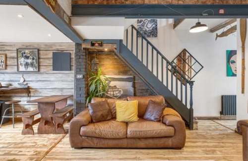 Exeter House | Stylish House w Free Parking Nr Exeter Centre
