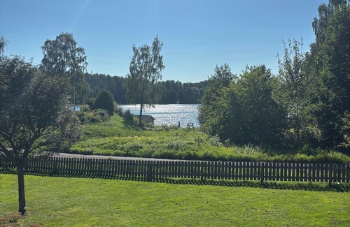 Bouvet Island House | Stylish Lakehouse retreat with views over Djulö