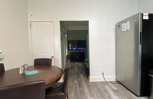 Inner Mission Apartment | Stylish Mission/Valencia 1BR – Prime Location