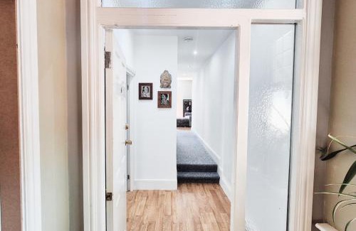 Nottingham Apartment | Stylish & Modern 2BR Flat nr Nottingham City Centre