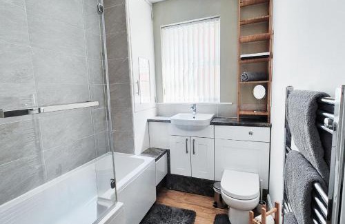 Nottingham Apartment | Stylish & Modern 2BR Flat nr Nottingham City Centre