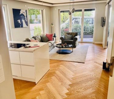 Nordend-Ost Apartment | Stylish New Apt near Merianplatz