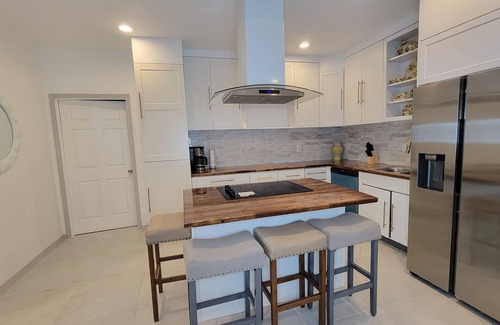 El Paso Apartment | Stylish Newly remodeled 3bdr Apt