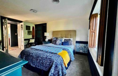 Old Louisville Apartment | Stylish Old Louisville 1 Bedroom Apartment