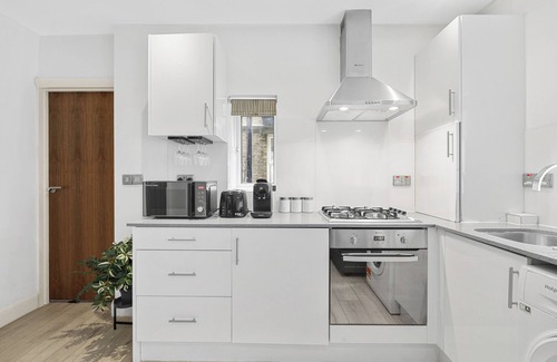 Nightingale Apartment | Stylish One-Bedroom Apartment near Balham Station