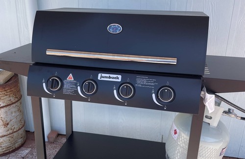 Ardrossan House | Stylish retro decor