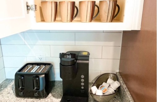 Five Points Apartment | Stylish Riverside Condo Near Five Points