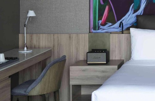 Hipodromo Hotel | Stylish Sanctuary: Pet-Friendly Retreat with Spa & Shuttle Service!