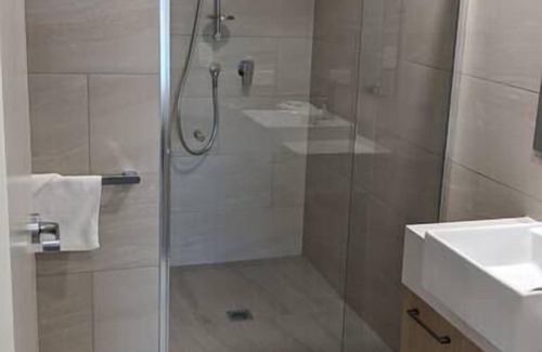 Windsor Apartment | Stylish studio in Windsor, Brisbane