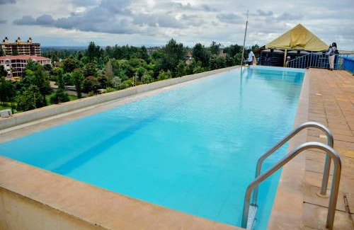 Kiambu Apartment | Stylish Studio with Rooftop Pool in Nairobi-JoJo Homes