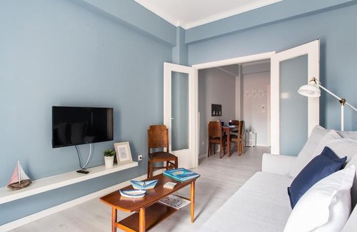 Monastiraki Apartment | Stylish Syntagma apartment