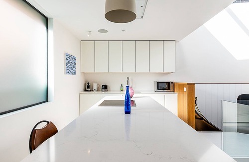 Haverstock House | Stylish Townhouse by Primrose Hill