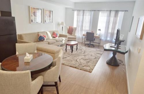 Little Tokyo Apartment | Stylish Urban Escape in Downtown Los Angeles