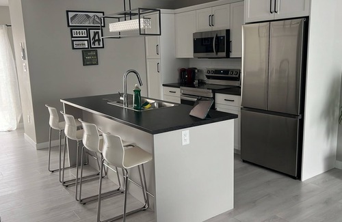 Dieppe House | Stylish Vacation Home