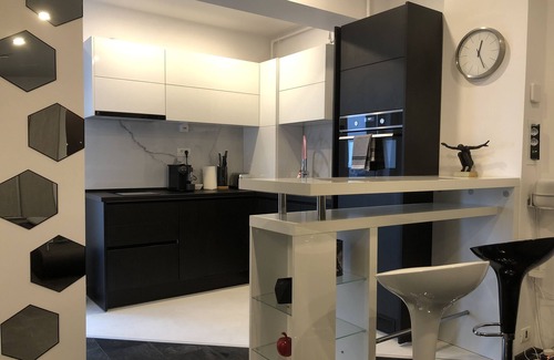 Militari Apartment | Stylish Westpark 2 Residence with view on Lake Morii