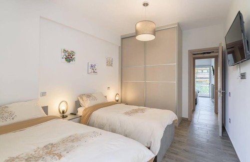 Goudi Apartment | stylish zografou apartement