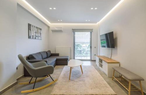 Goudi Apartment | stylish zografou apartement