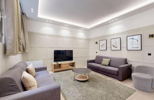 Auteuil Apartment | Sublime Paris apartment 3Br-10P