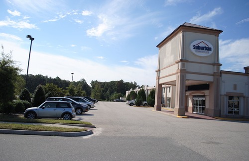 Bermuda Hotel | Suburban Extended Stay Hotel Chester I-95