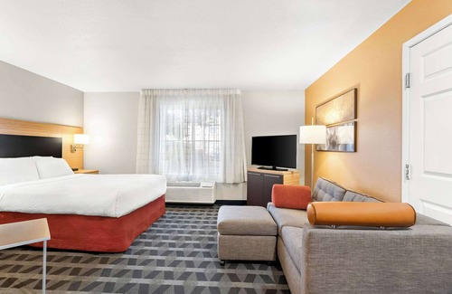 Southeast Hotel | Suburban Studios Denver Tech Center