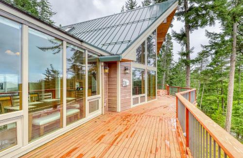 Olga House | Sucia Island Mountain View