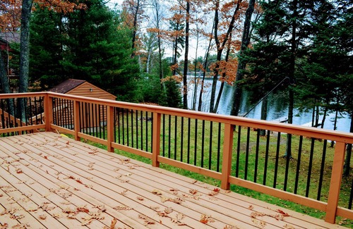 Eagle River House | Sugar Camp Chain 4BR/Sleeps 10-12, Snowmobilers Welcome, Direct Trail Access