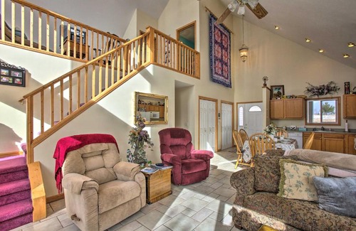 Gladwin House | Sugar Springs Getaway 2 Mi to Lake Lancer!