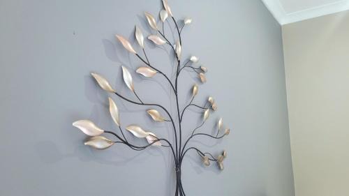 Beacon Bay Apartment | Suite 10- Deja' Blu Bed and Breakfast- East London