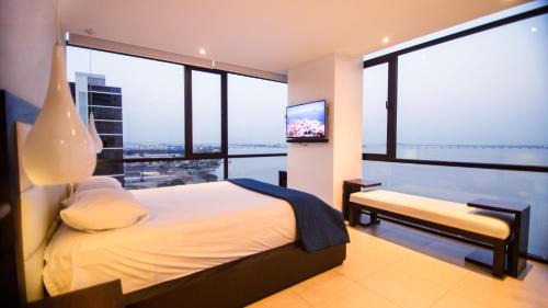 Puerto Santa Ana Apartment | Suite 14 Bellini I, Puerto Santa Ana, Guayaquil