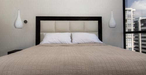 Puerto Santa Ana Apartment | Suite 14 Bellini I, Puerto Santa Ana, Guayaquil