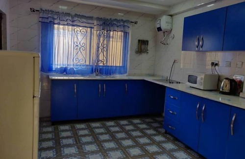 Ofin Apartment | (Suite 4) 3 bedrooms serviced apartment in Victoria Island Lagos
