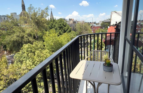 Colonia Roma Apartment | Suite 401 Luxury with balcony Roma Norte